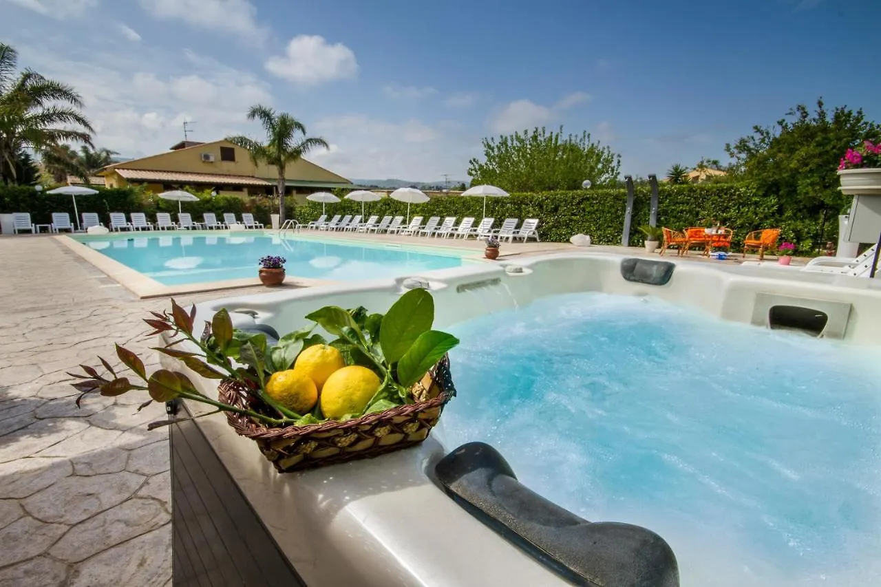 Casa Vacanza Paradise Vicino Cefalu Con Servizio Di Piscina A 3 Chilometri Apartment Campofelice Di Roccella
