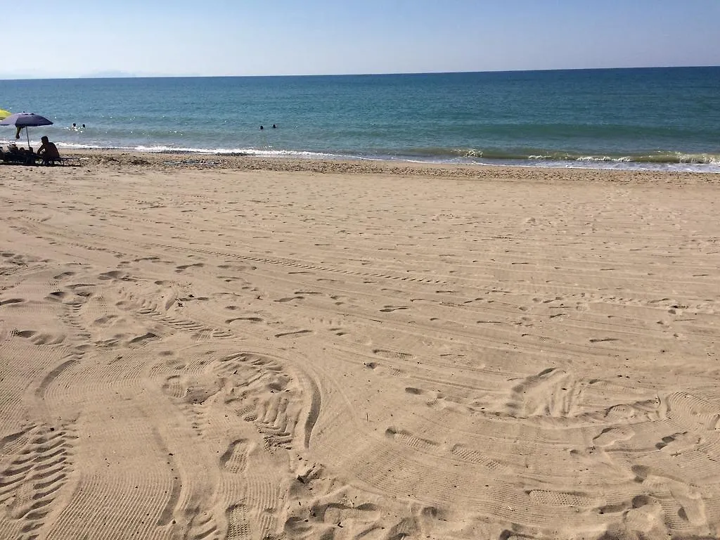 Casa Vacanza Paradise Vicino Cefalu Con Servizio Di Piscina A 3 Chilometri Apartment Campofelice Di Roccella