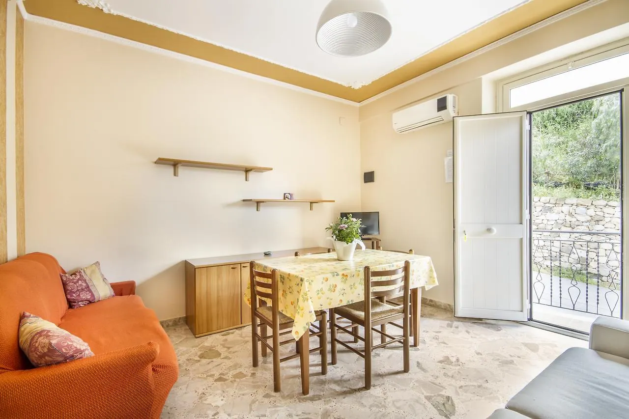 Casa Vacanza Paradise Vicino Cefalu Con Servizio Di Piscina A 3 Chilometri Apartment Campofelice Di Roccella