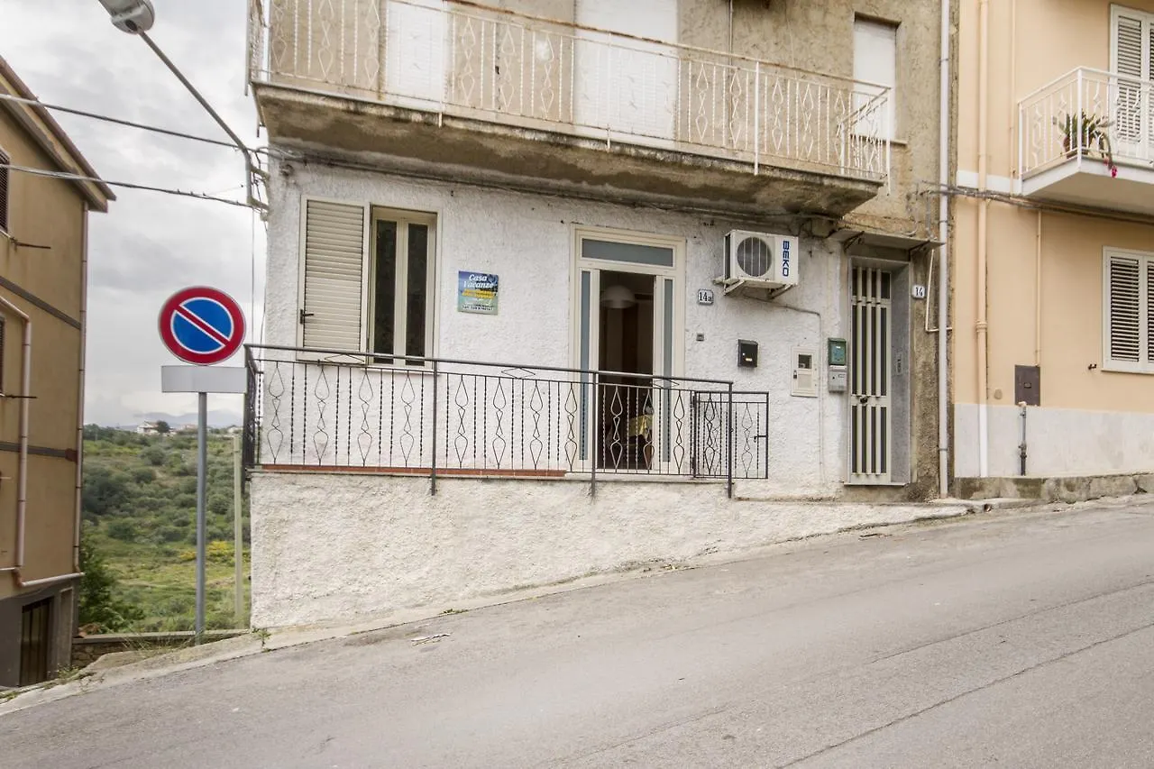 Casa Vacanza Paradise Vicino Cefalu Con Servizio Di Piscina A 3 Chilometri Apartment Campofelice Di Roccella